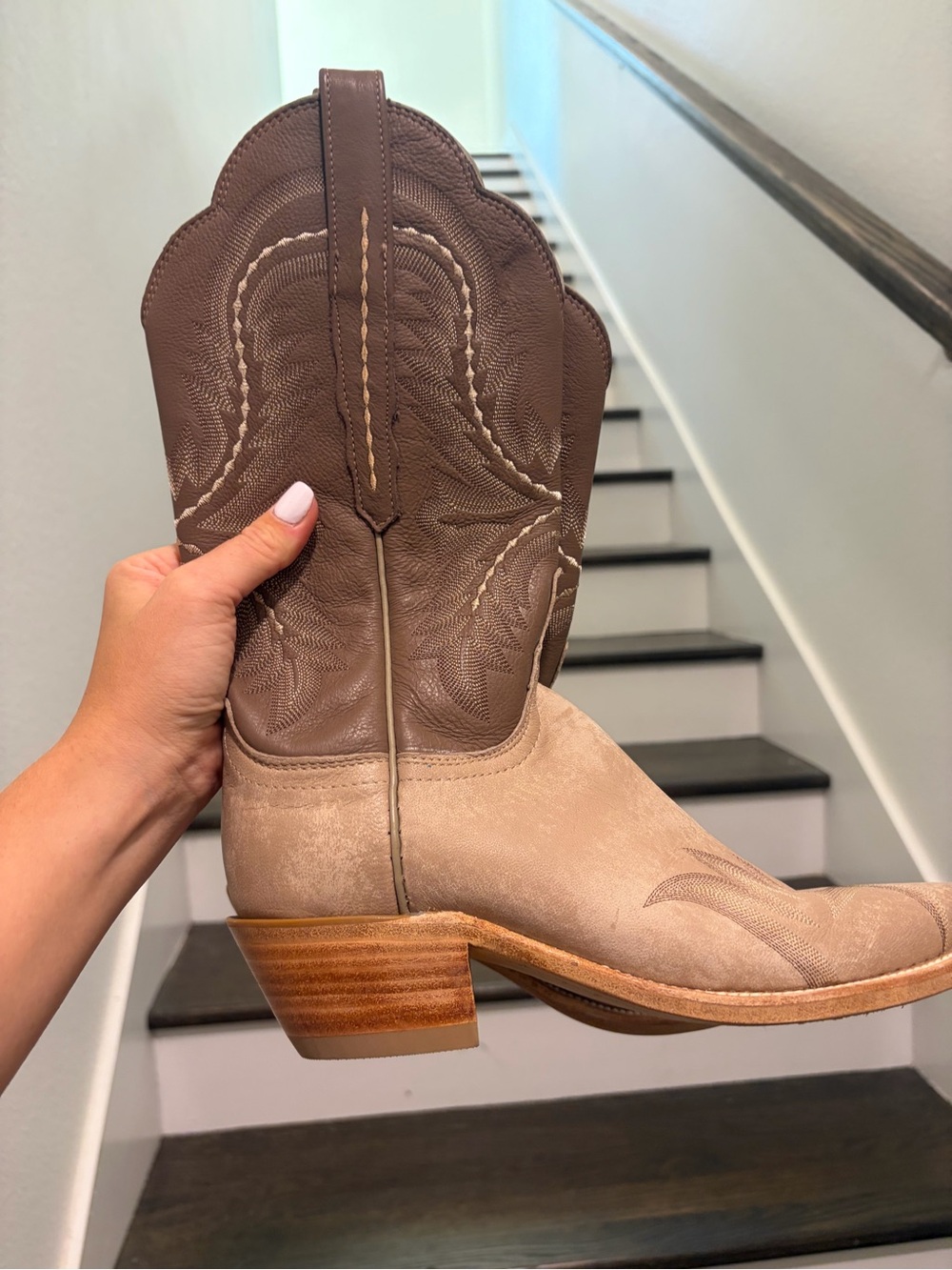 Lucchese Tan Leather Pointed-Toe Heeled Boots - Picture 4 of 5